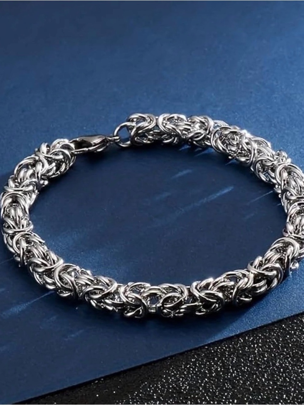 Women's Silver Braided Chain Bracelet - Classic Twist Link.
